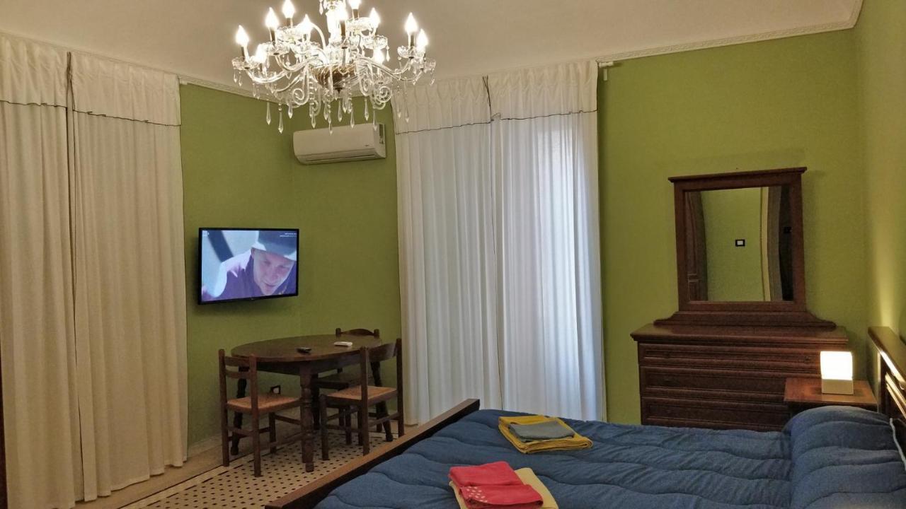Apartament Adriano'S House Catania Cathedral First Floor Zewnętrze zdjęcie